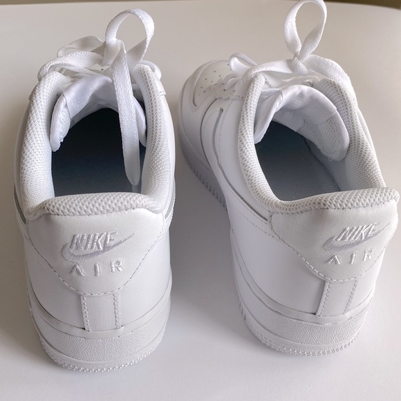 Nike Air Force 1 ‘07 - Picture 4 of 7